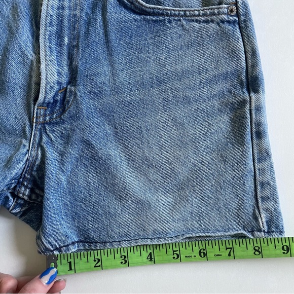 Vintage Orange tab Levi’s Shorts - Picture 5 of 7